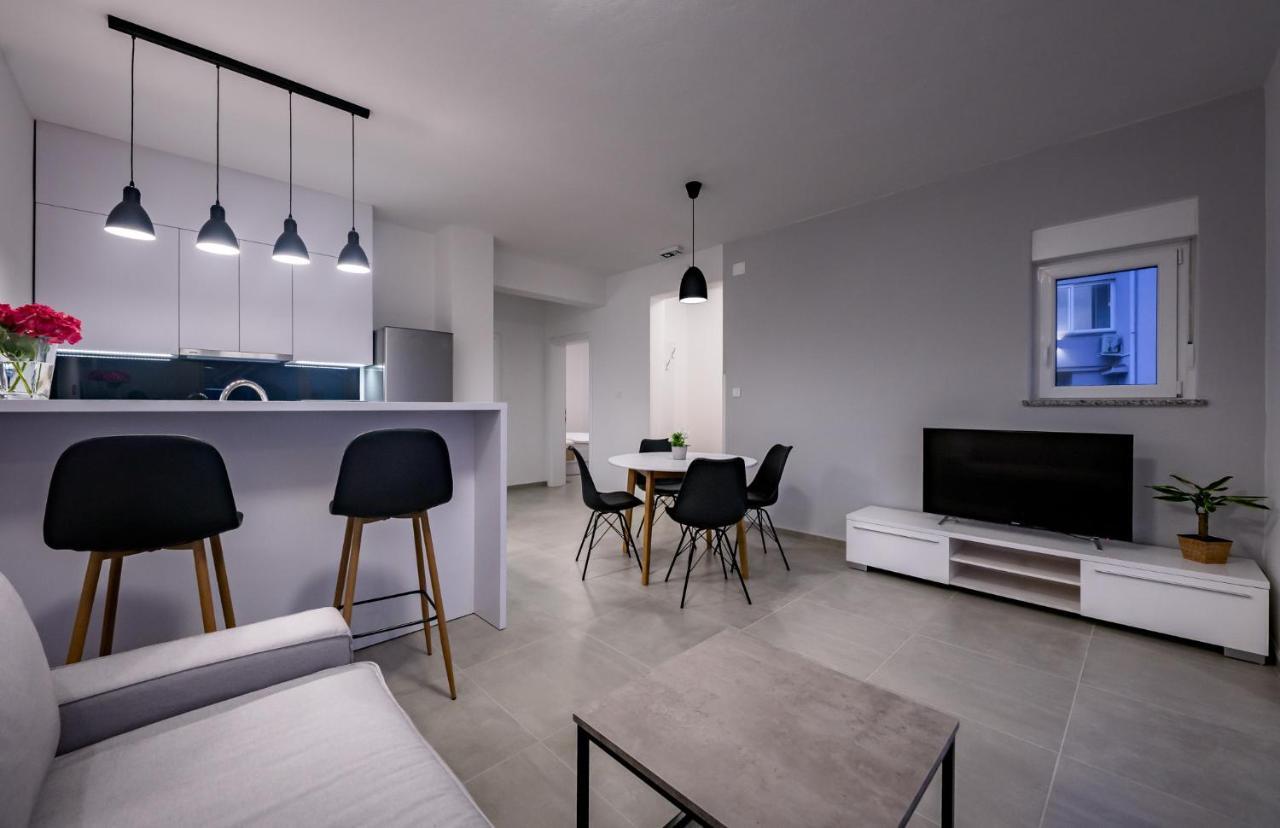 Apartmani Villa Zora Lopar Eksteriør billede