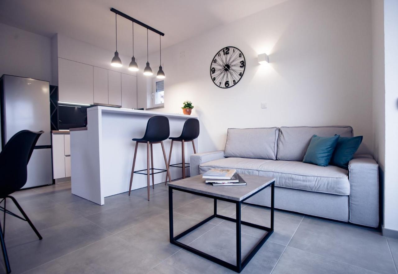 Apartmani Villa Zora Lopar Eksteriør billede