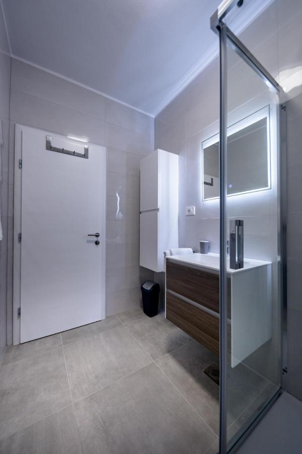 Apartmani Villa Zora Lopar Eksteriør billede