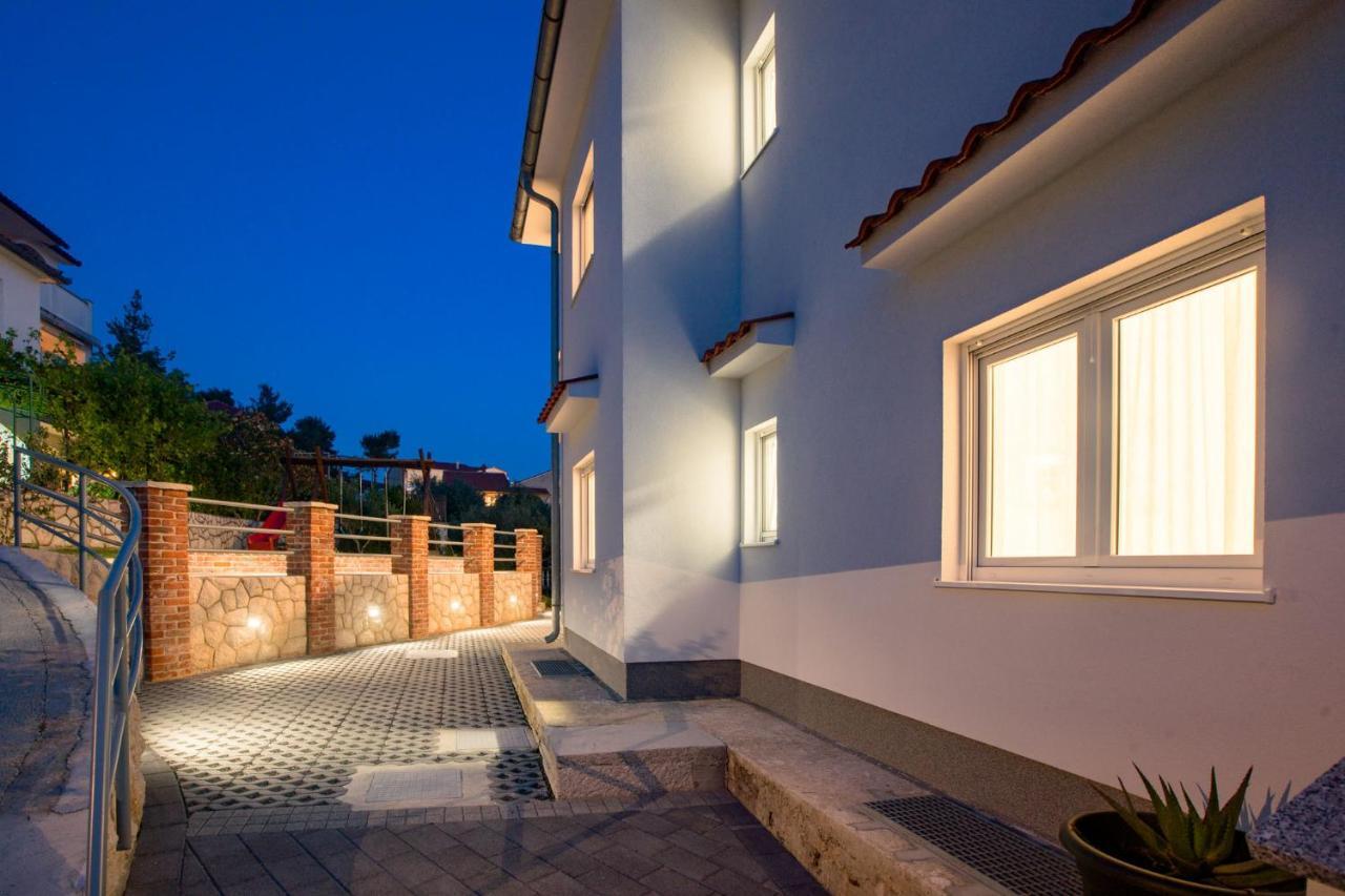 Apartmani Villa Zora Lopar Eksteriør billede